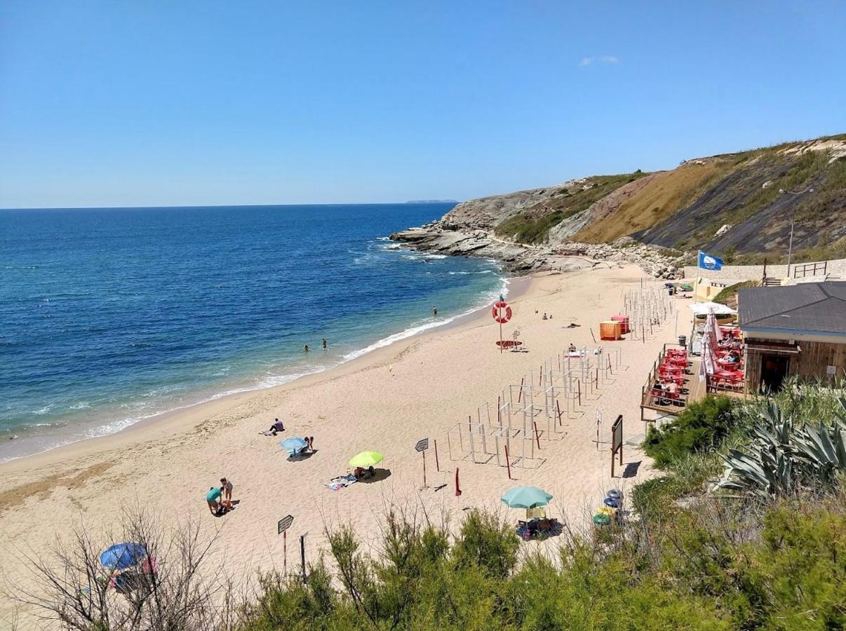 Peniche Master Bedroom With Sea View Balcony, Private Bathroom, Shared Kitchen, Swimming Pool, Surfing Resort Atouguia Da Baleia Eksteriør bilde